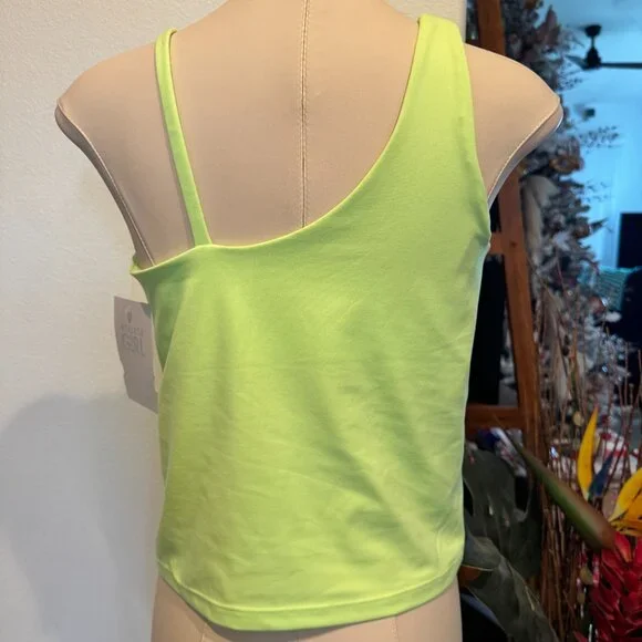 Athleta Girl NWT Stand Out Support Tank XL 14 Lime Green $39 Activewear - Picture 3 of 8